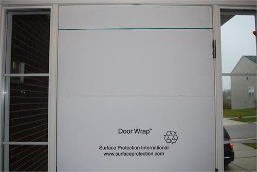 Includes2LargeDoorWrapRubberBandsdesignedtoholdDoorWrapinplace.Onefortopofdoorandoneforbottomofdoor